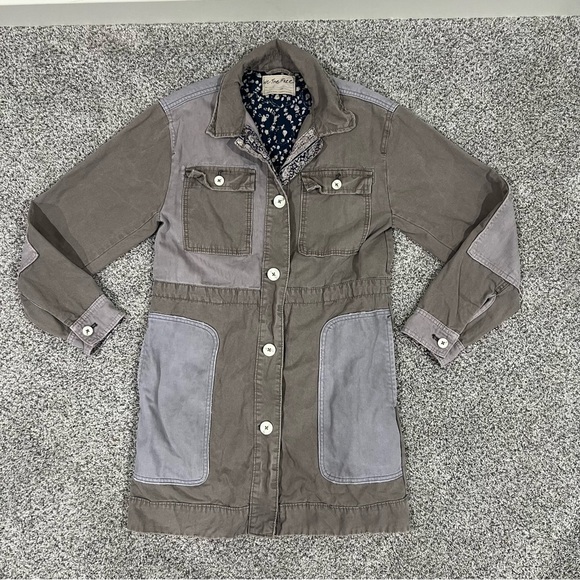 Free People 100% Cotton Apollo Utility Distressed Jacket Taupe Women’s Size XS - Picture 4 of 12